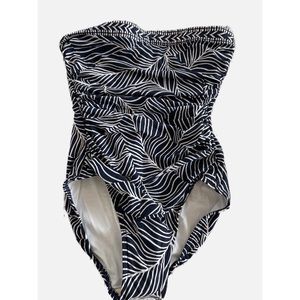 Avanti Bandeau miraclesuit swimsuit, NWT